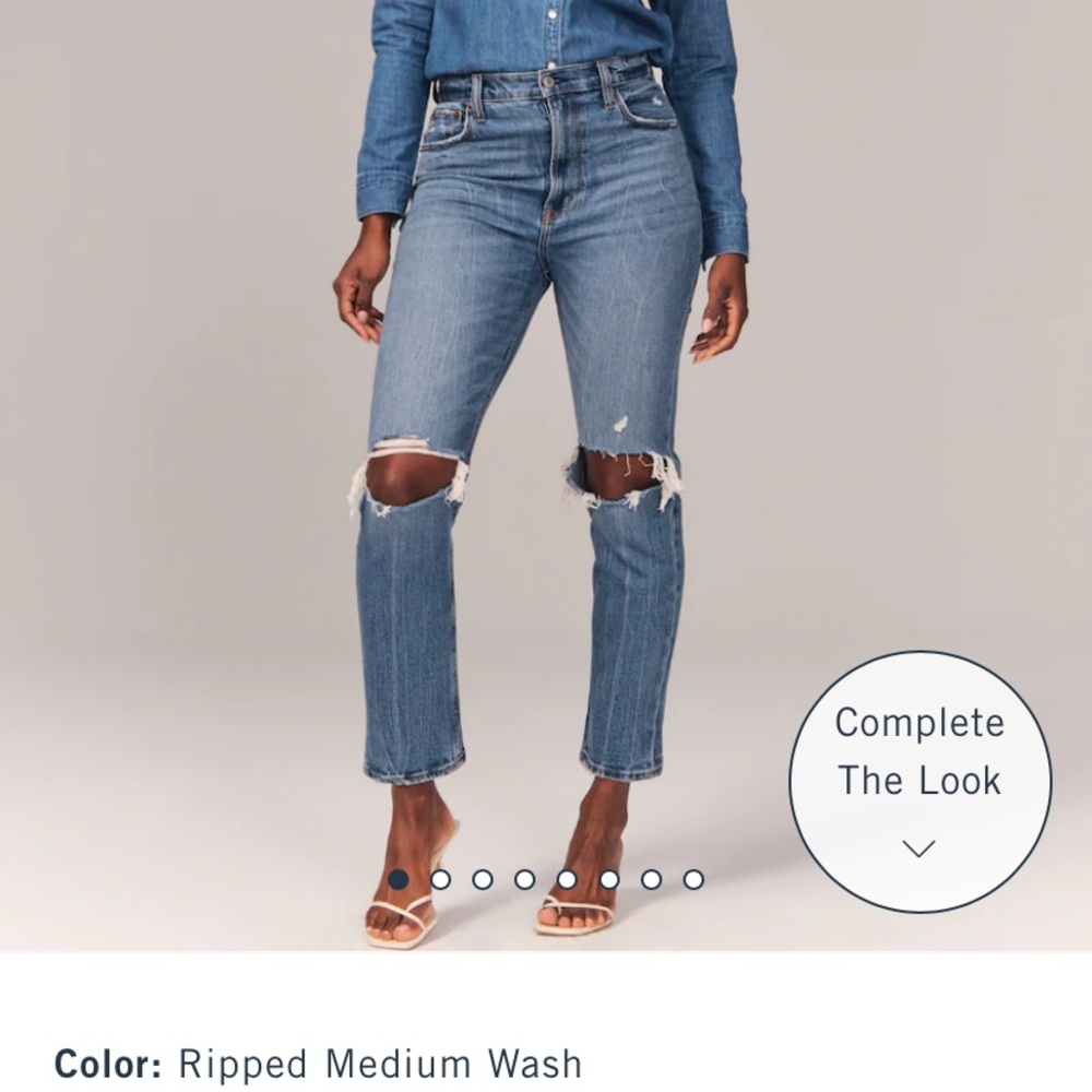 Abercrombie Curve Love Ultra High Rise Ankle Straight Jeans